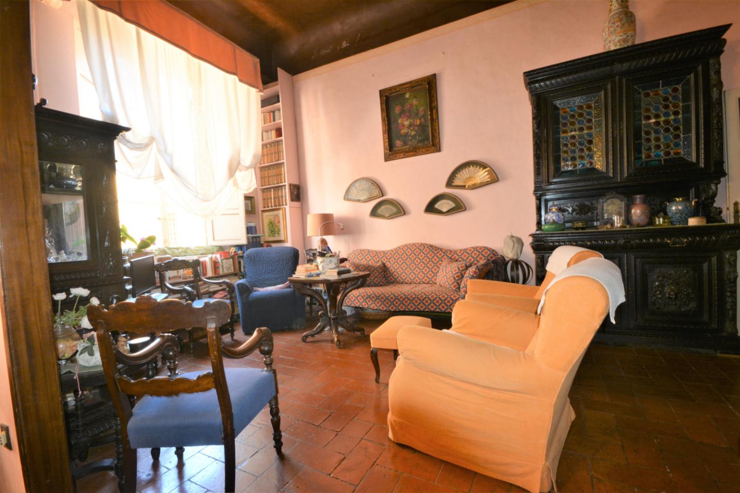 Appartamento in vendita, Lucca centro storico