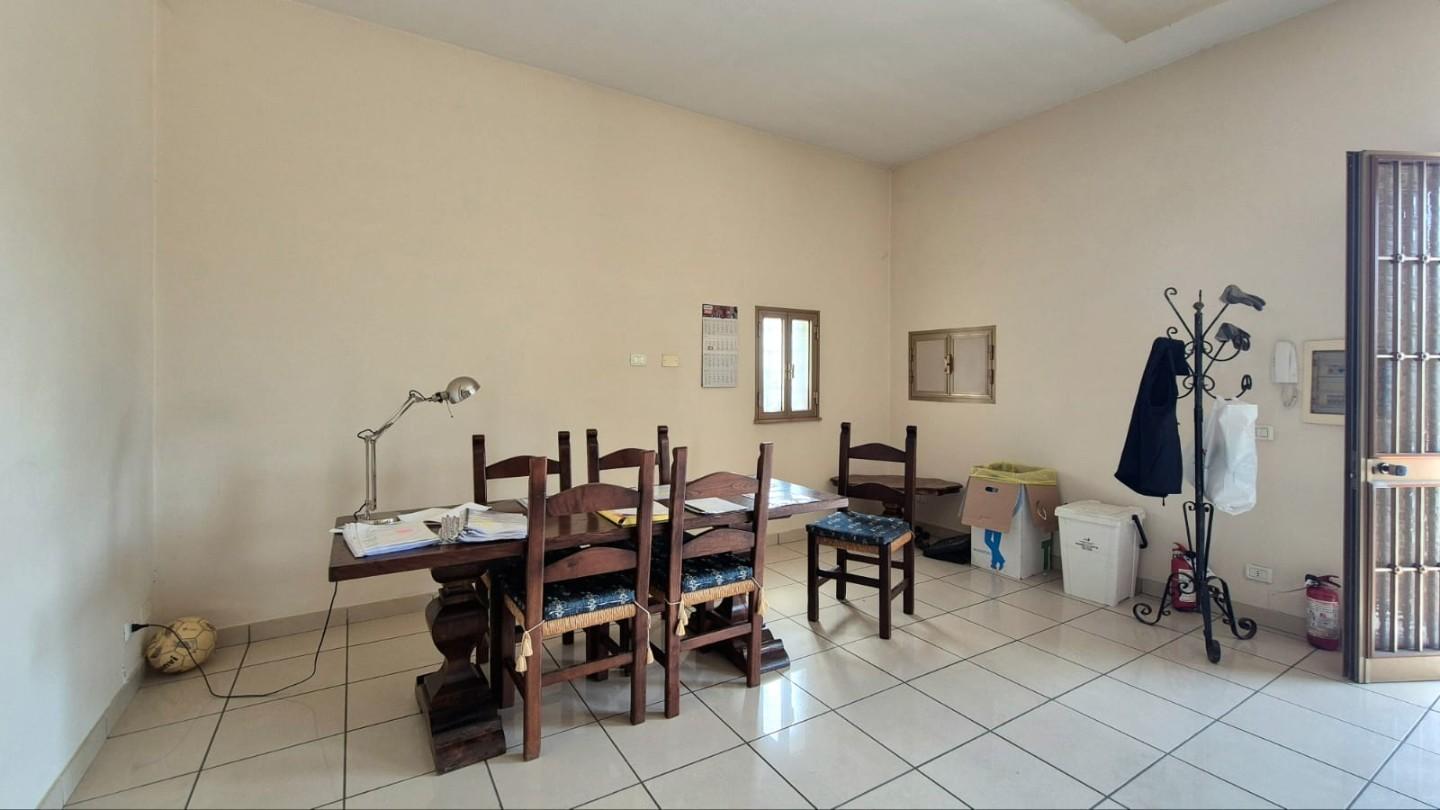 Locale commerciale in vendita, Capannori marlia