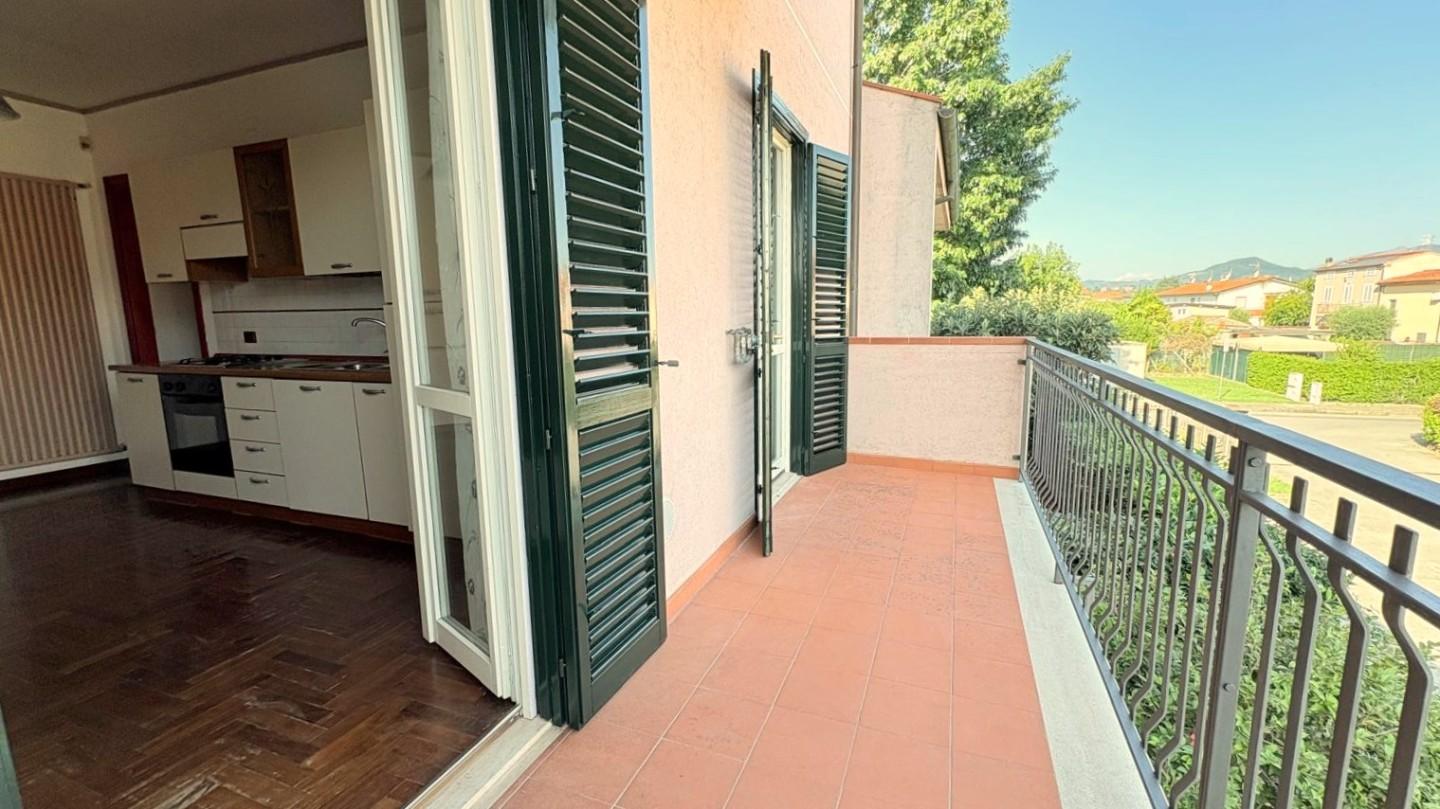 Trilocale in vendita, Lucca san pietro a vico