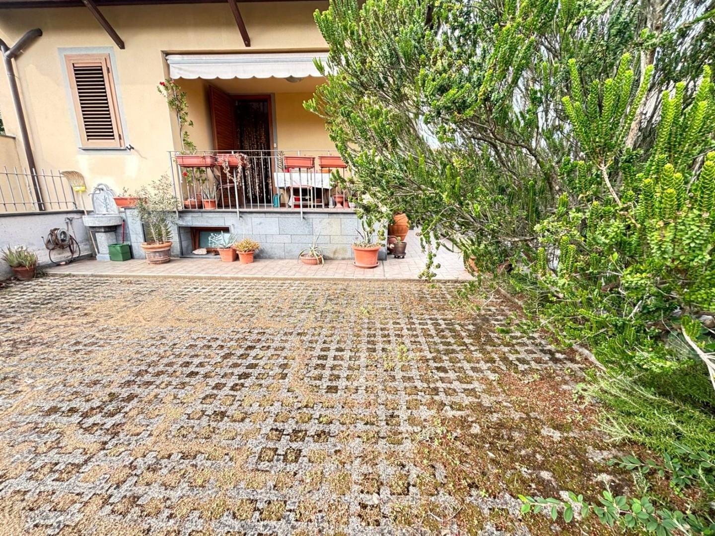 Quadrilocale con giardino, Lucca sant'angelo in campo