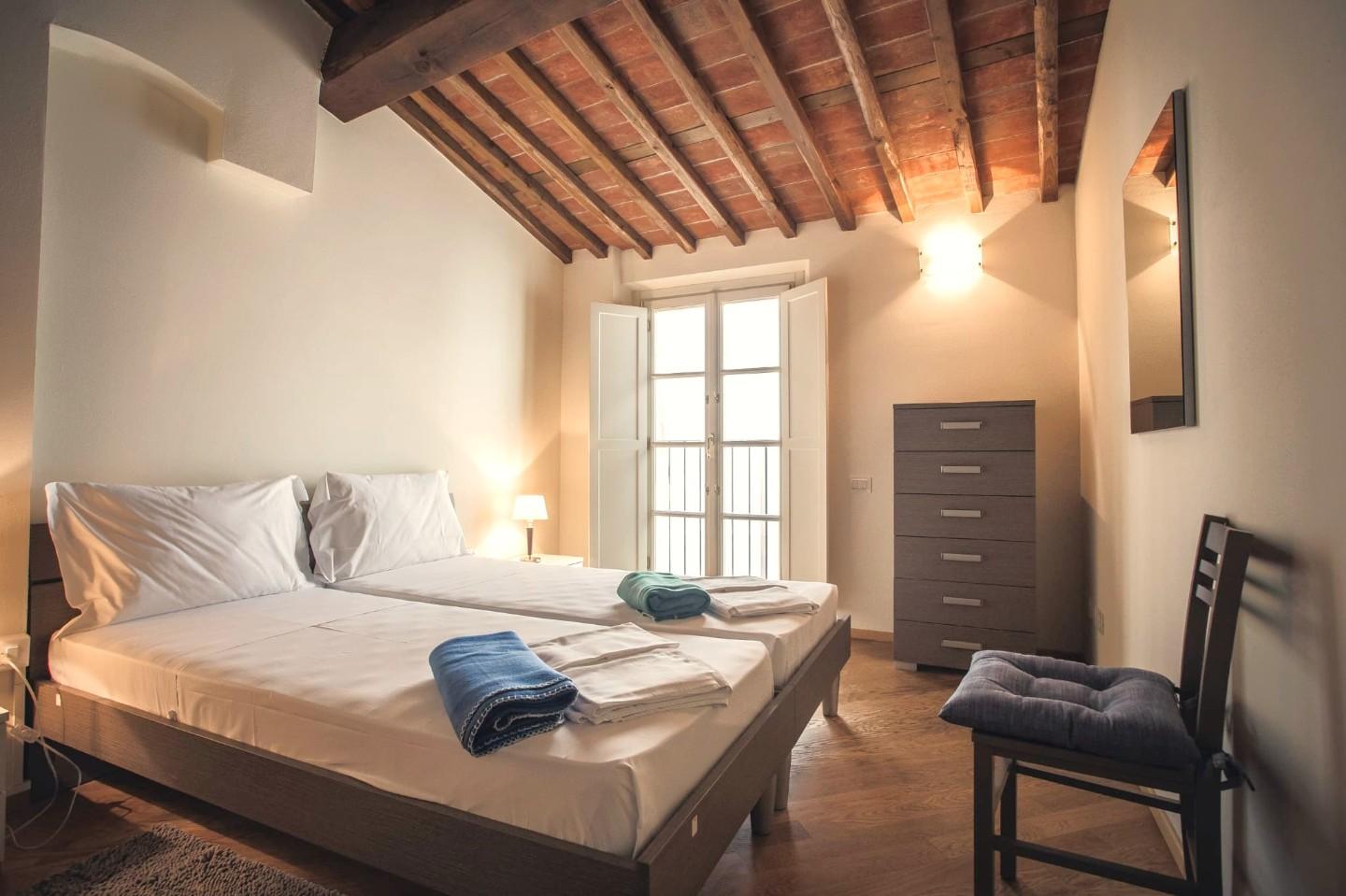 Quadrilocale in vendita, Lucca centro storico
