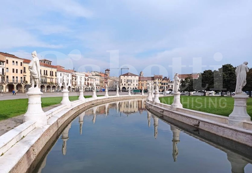 Attivit commerciale Ristorante e pizzeria in vendita a Padova