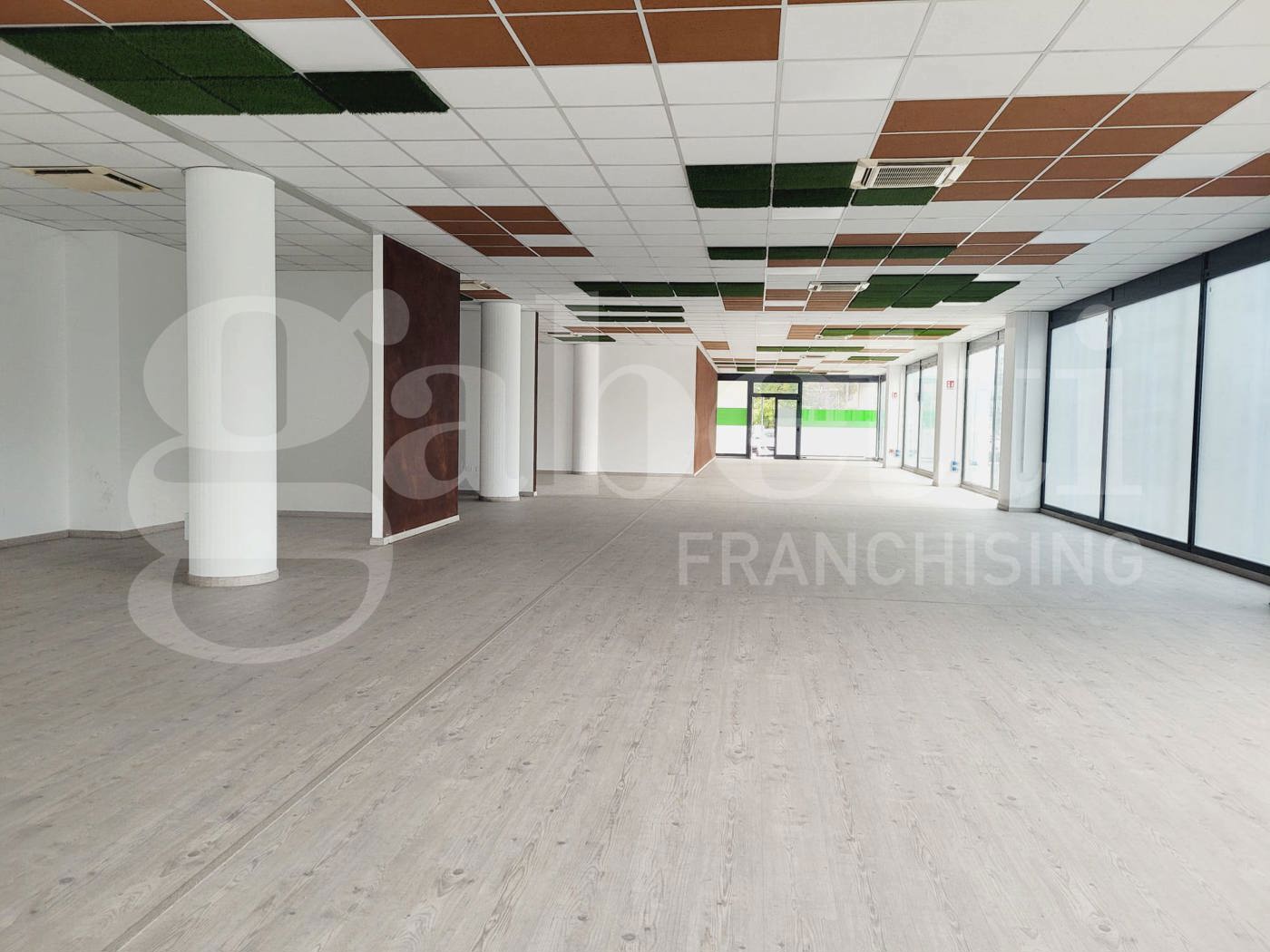 Negozio in affitto a Padova