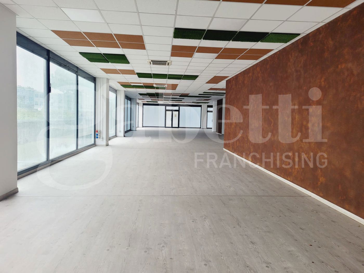 Negozio in affitto a Padova