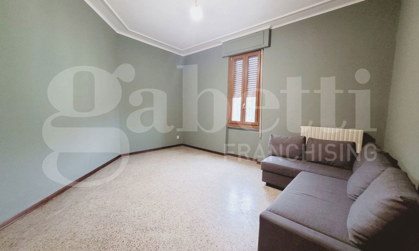 Trilocale arredato in affitto a Padova