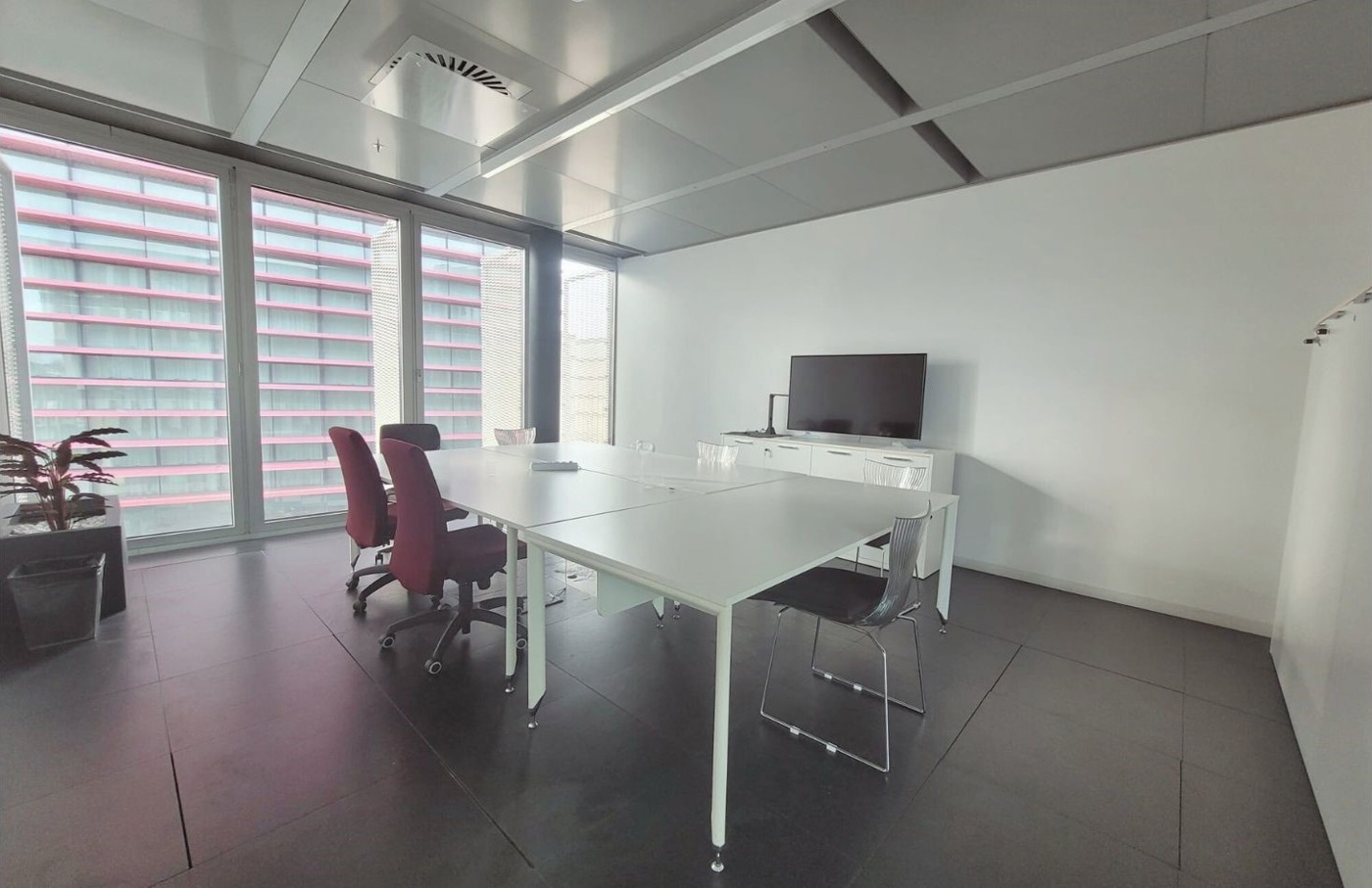 Ufficio con box doppio a Padova