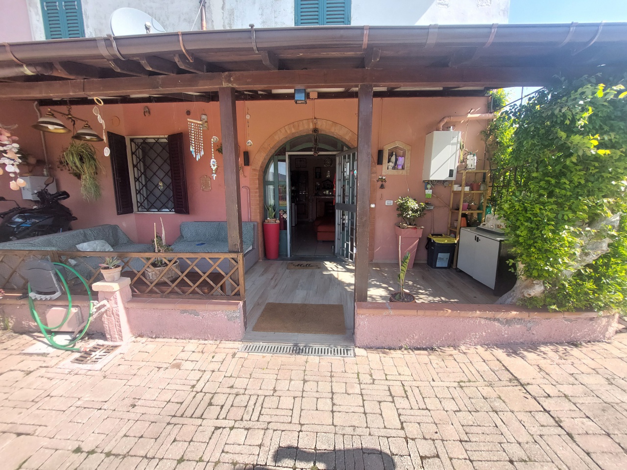 Villa con giardino a Quarrata