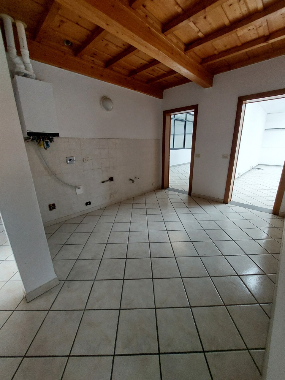 Capannone in affitto a Carmignano