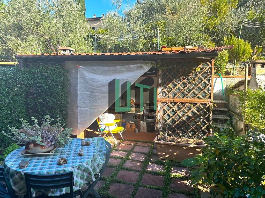 Casa indipendente con giardino in via sandro pertini, Greve in Chianti