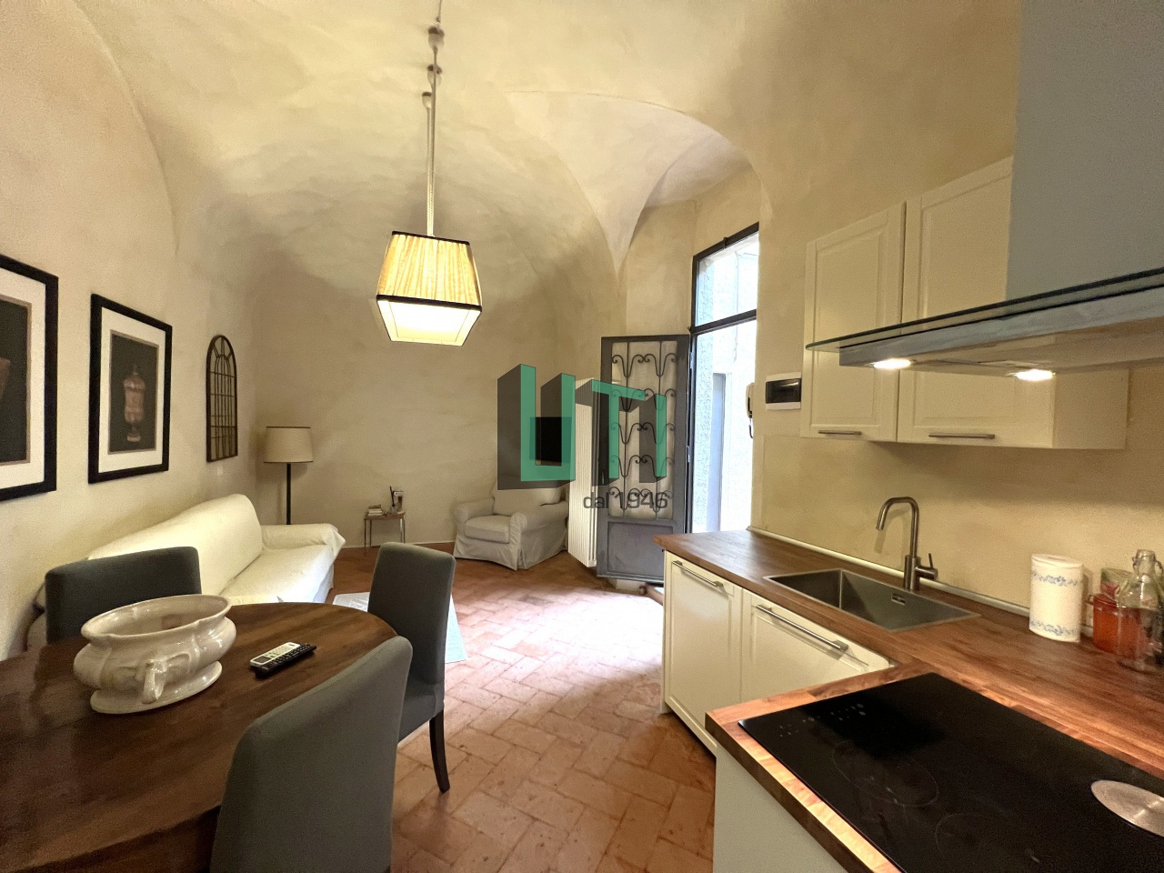 Bilocale arredato in affitto in via san lino, Volterra