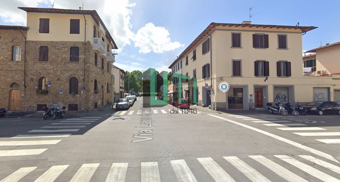 Magazzino in vendita in via niccol da uzzano, Firenze