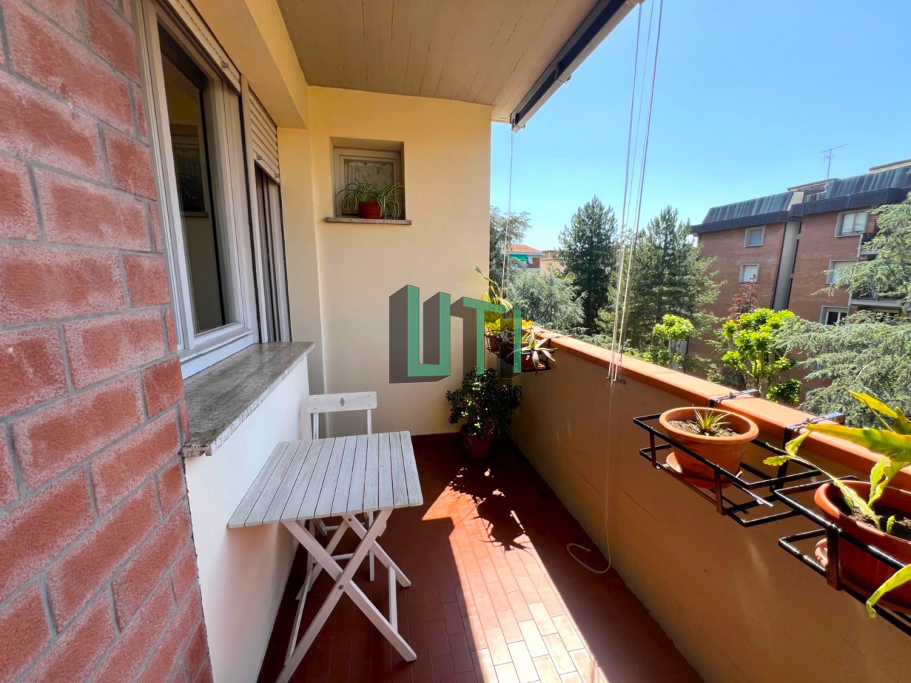 Appartamento con terrazzo in via reims, Firenze