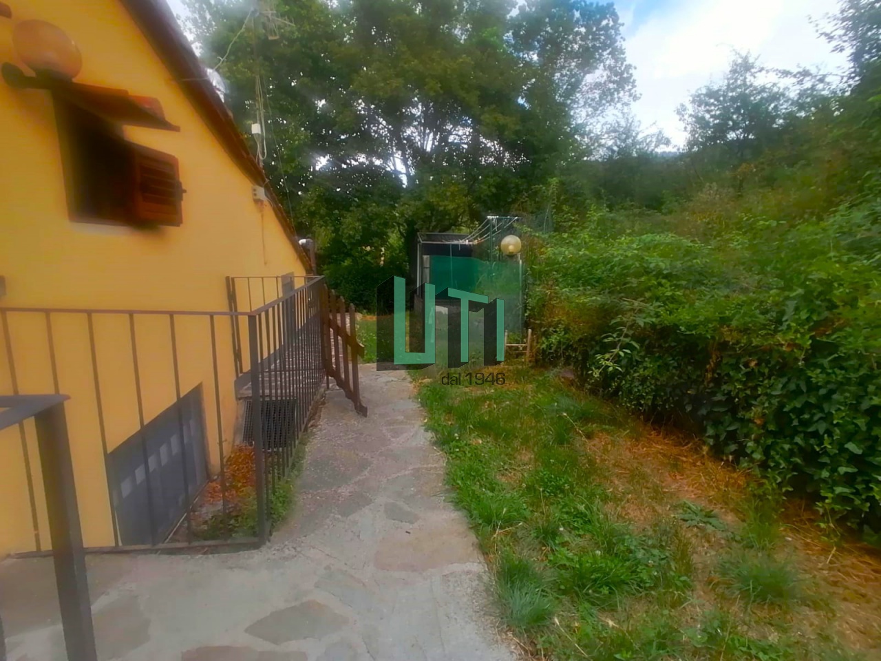 Casa indipendente con giardino in via del viliani, Vaglia