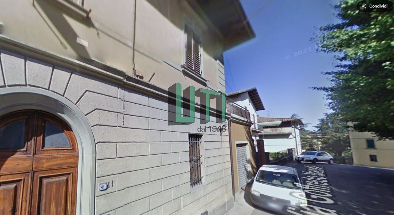 Quadrilocale con terrazzo in via goffredo mameli, Vicchio