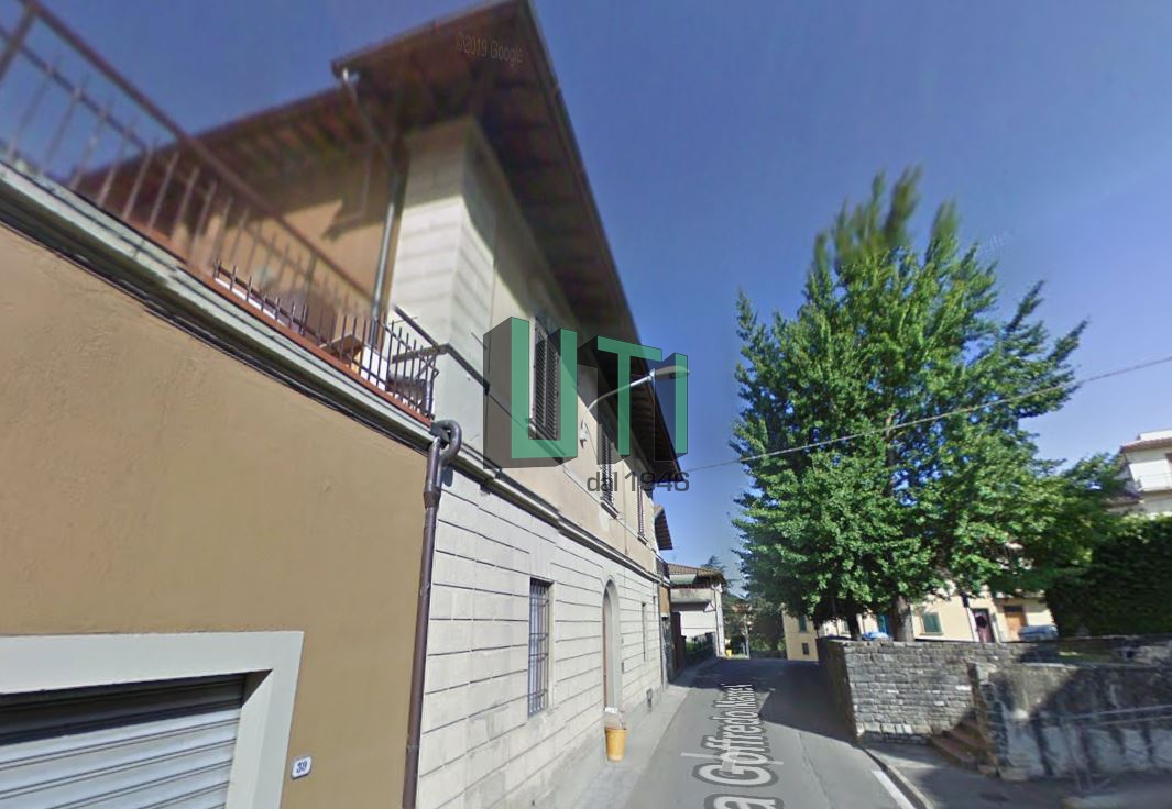 Quadrilocale con terrazzo in via goffredo mameli, Vicchio