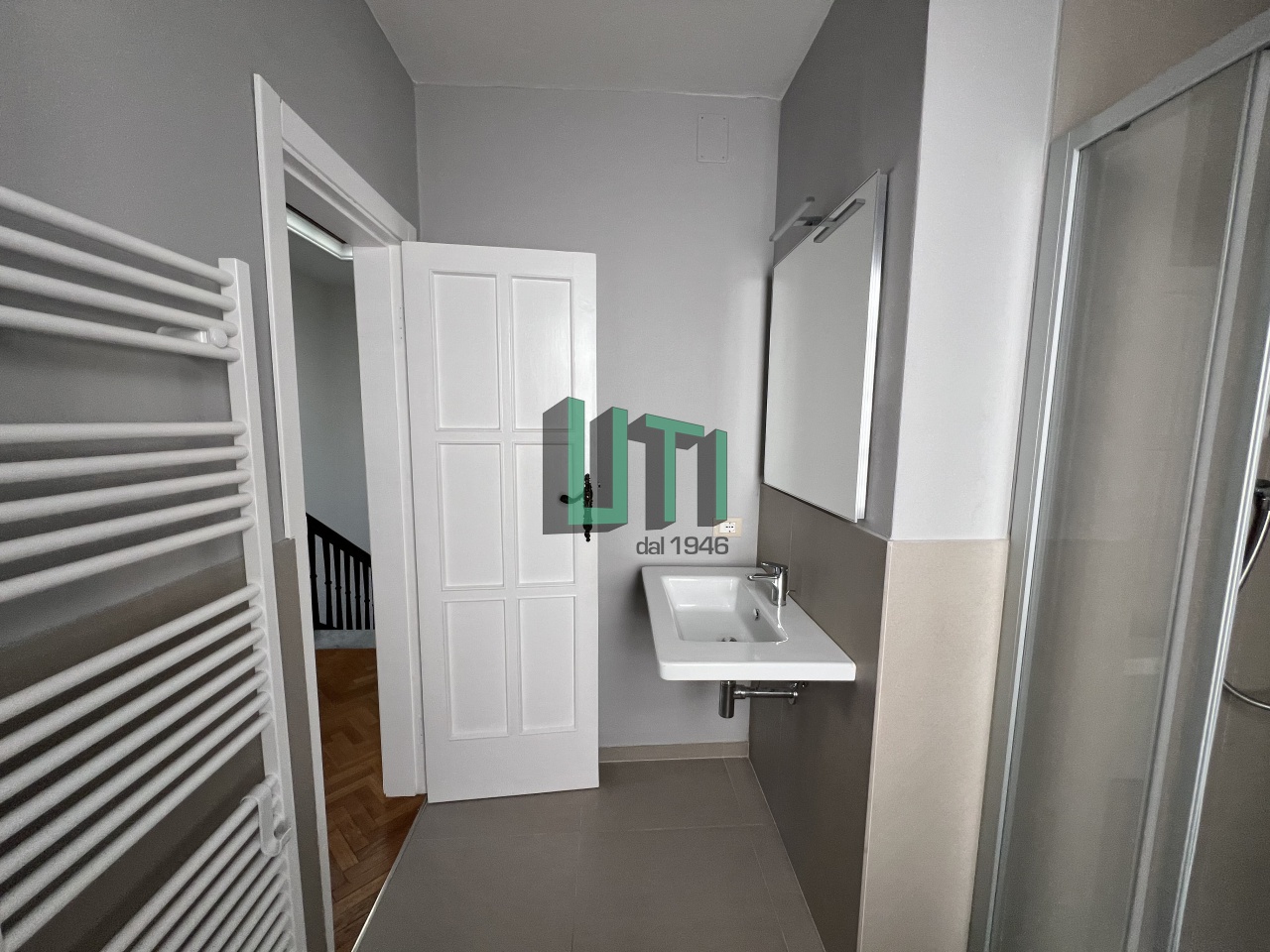 Villa con giardino in via burchiello, Firenze