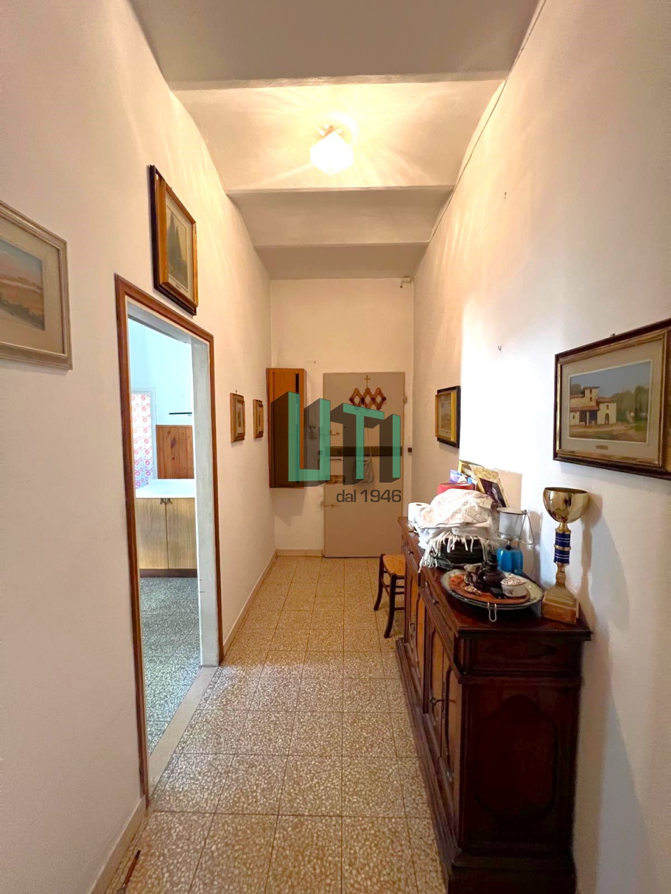 Trilocale da ristrutturare in via domenico burchiello, Firenze