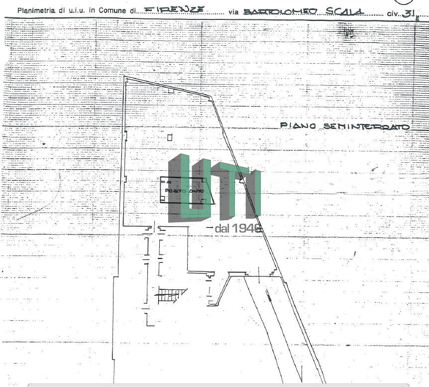 Posto auto coperto in vendita in via bartolommeo scala, Firenze