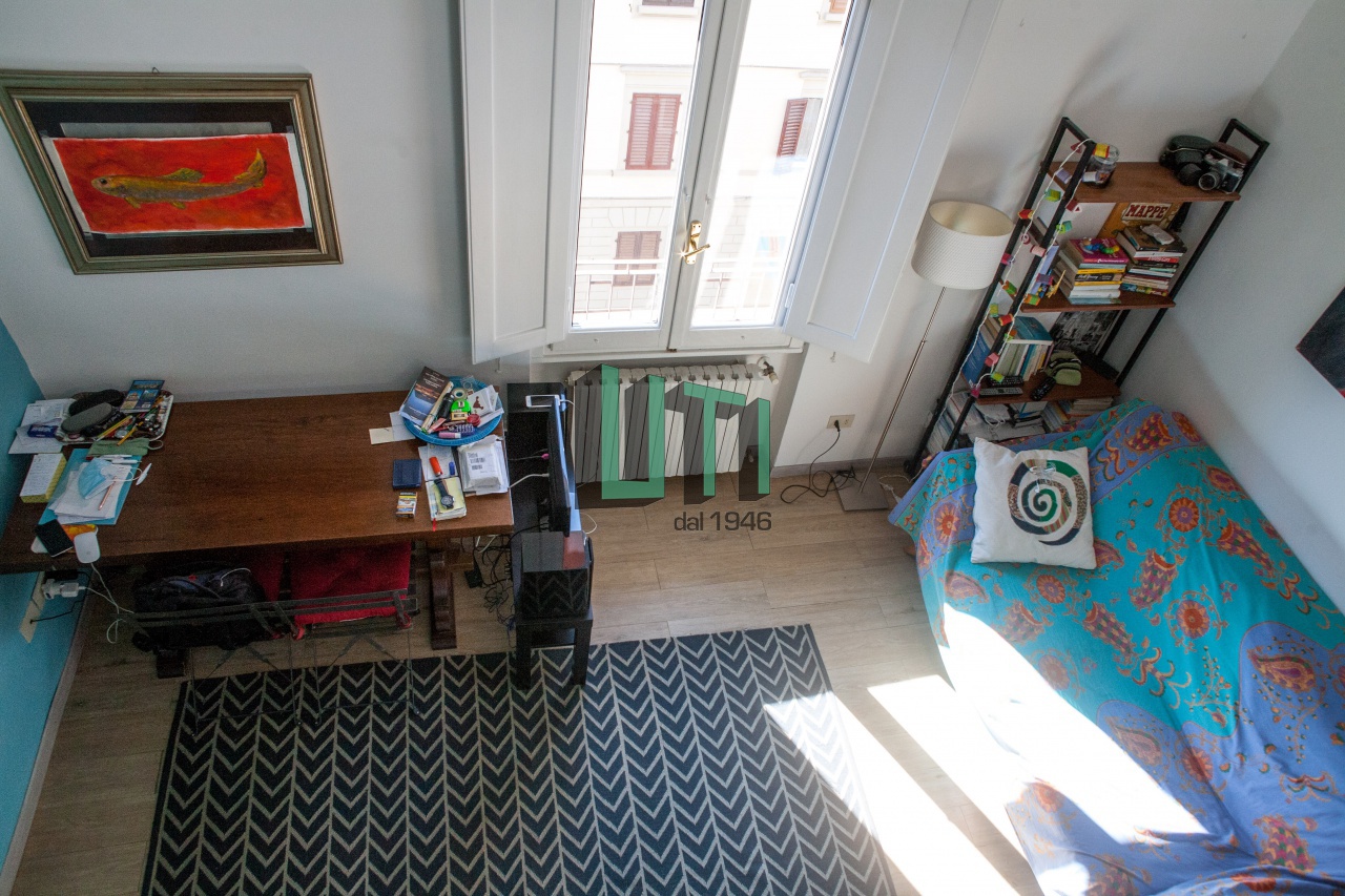 Bilocale arredato in affitto in via cimabue, Firenze