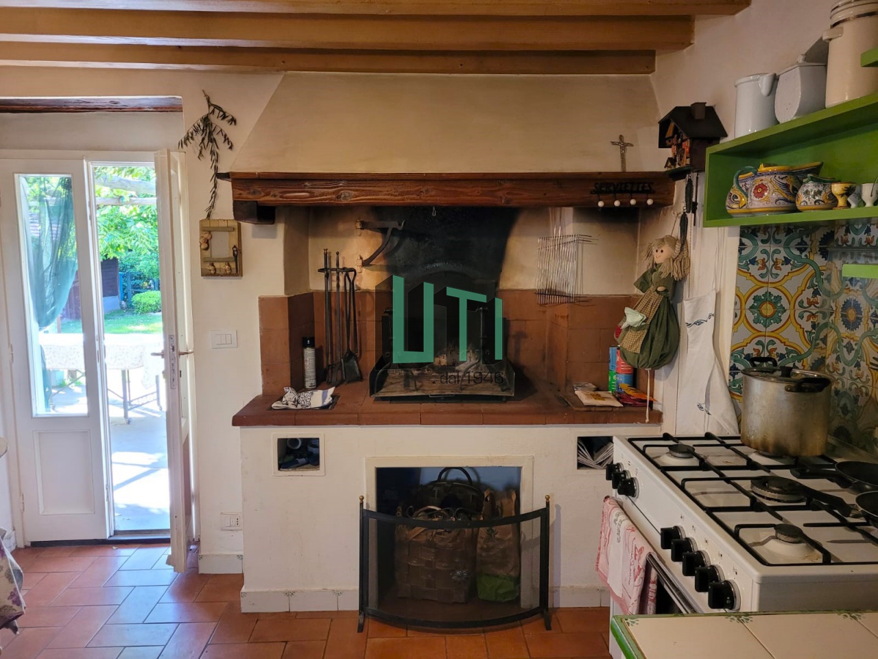 Rustico con giardino in via di san siro, Reggello