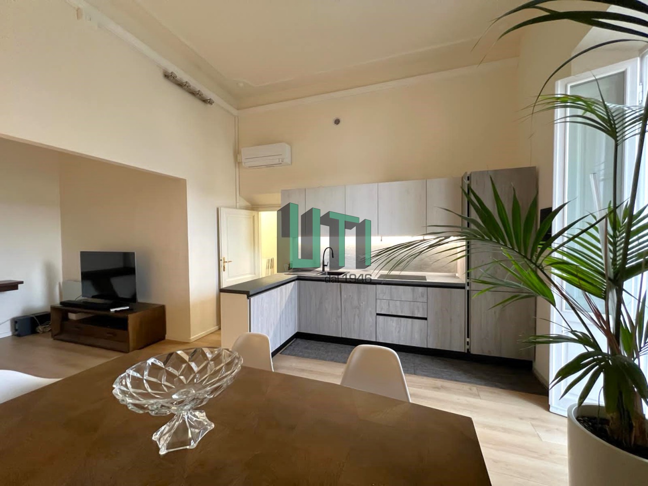 Quadrilocale con terrazzo in via giampaolo orsini, Firenze