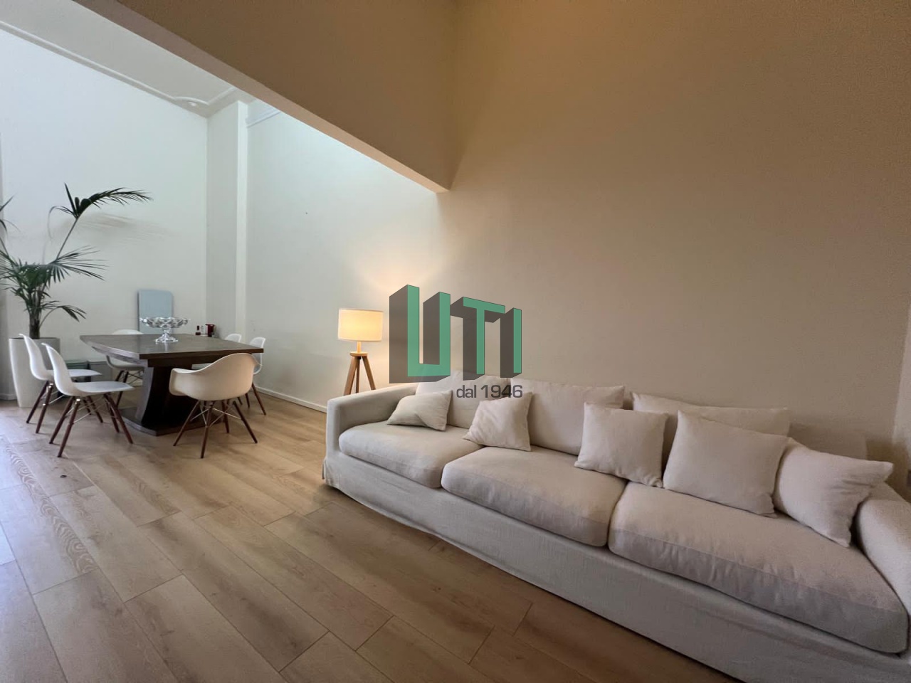 Quadrilocale con terrazzo in via giampaolo orsini, Firenze