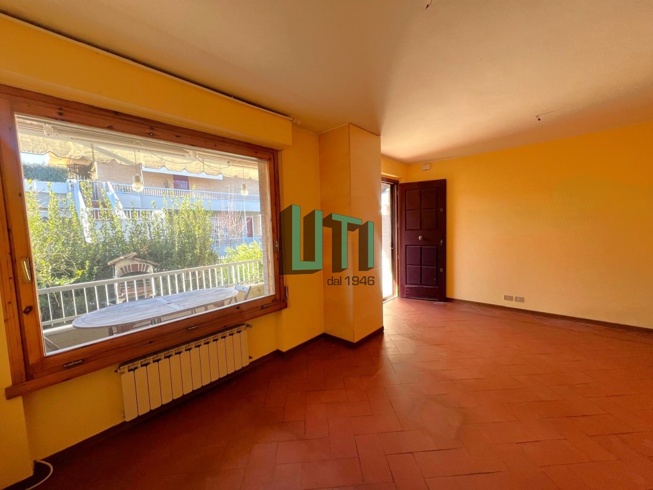 Monolocale con giardino in via don perosi, Bagno a Ripoli