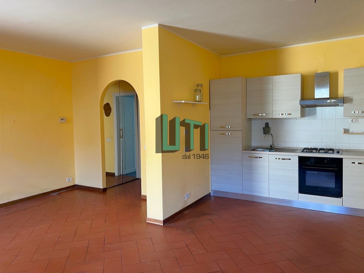 Monolocale con giardino in via don perosi, Bagno a Ripoli