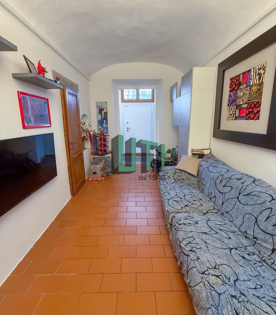 Villa con giardino in via della nave a rovezzano, Bagno a Ripoli