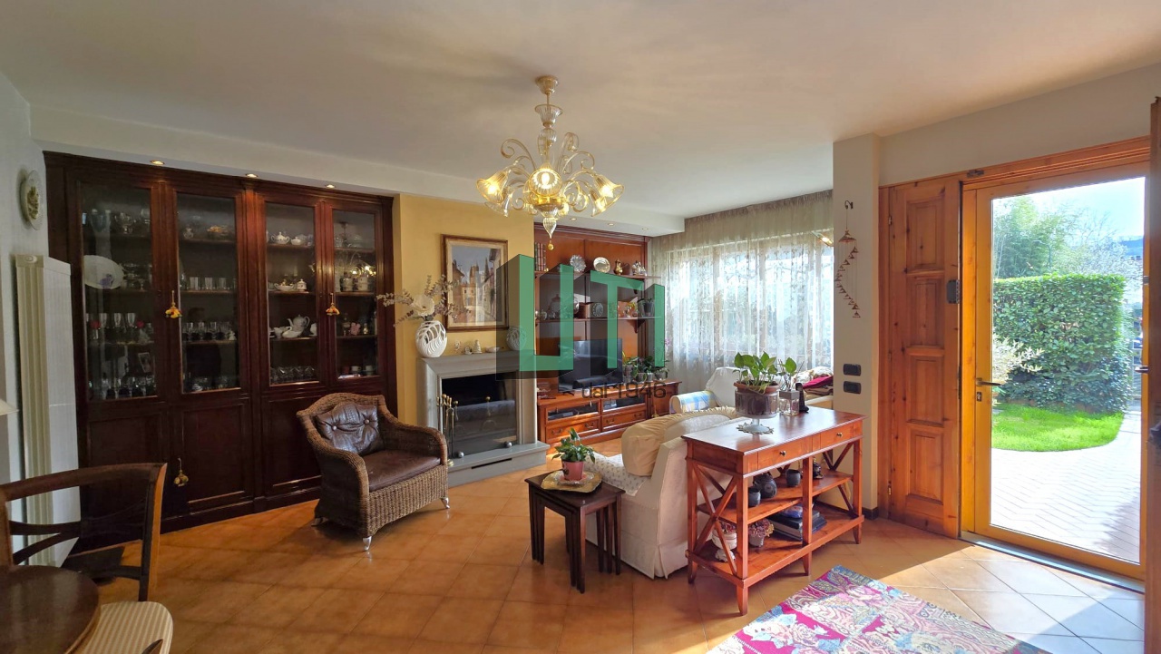 Villa con giardino in via delle cave monteripaldi, Firenze