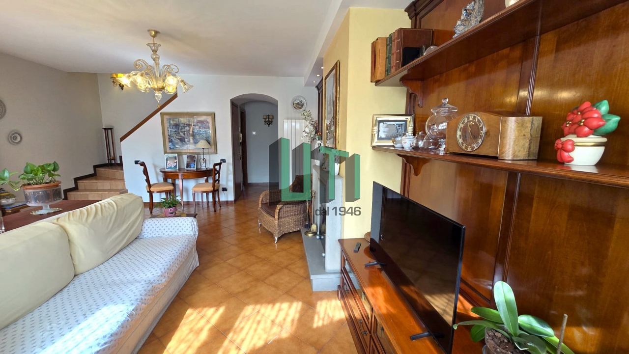 Villa con giardino in via delle cave monteripaldi, Firenze