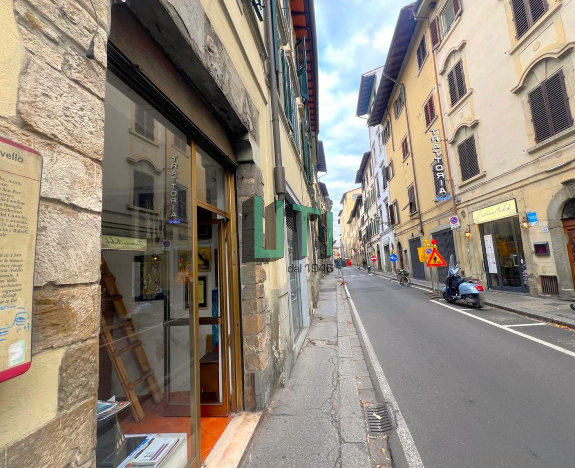 Laboratorio in vendita in via romana, Firenze
