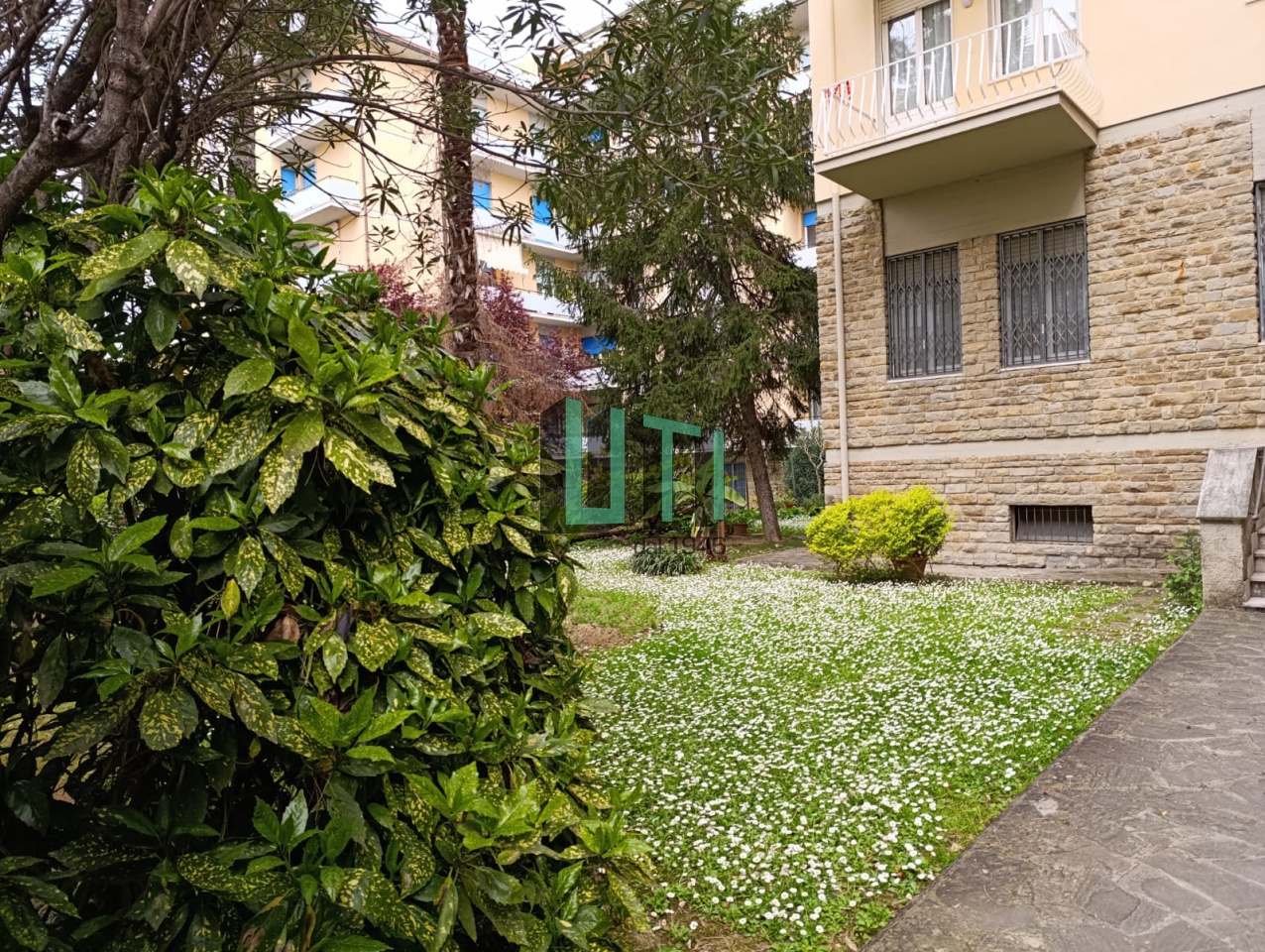 Bilocale arredato in affitto in via vamba bertelli, Firenze