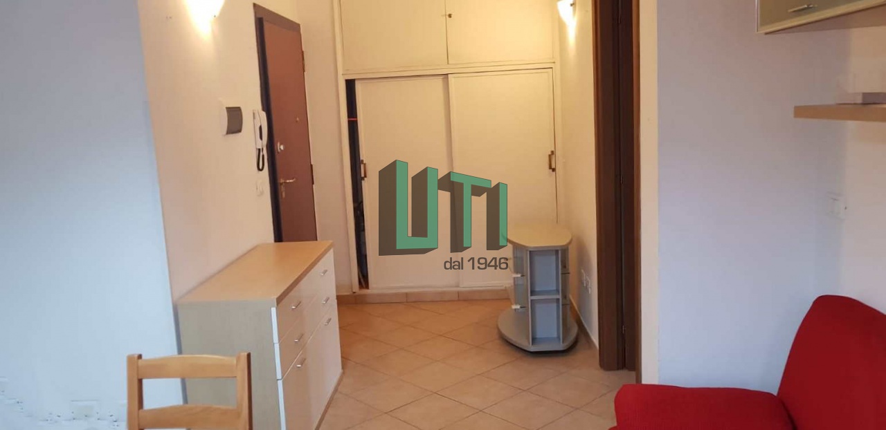 Bilocale arredato in affitto in via vincenzo cabianca, Scandicci