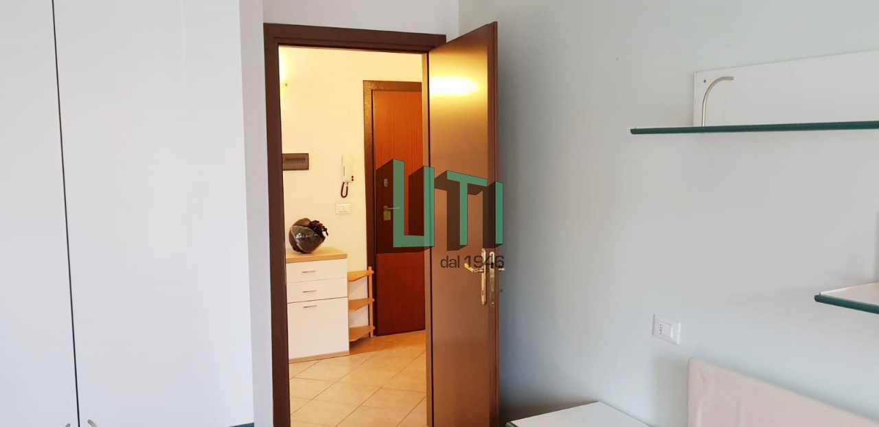 Bilocale arredato in affitto in via vincenzo cabianca, Scandicci