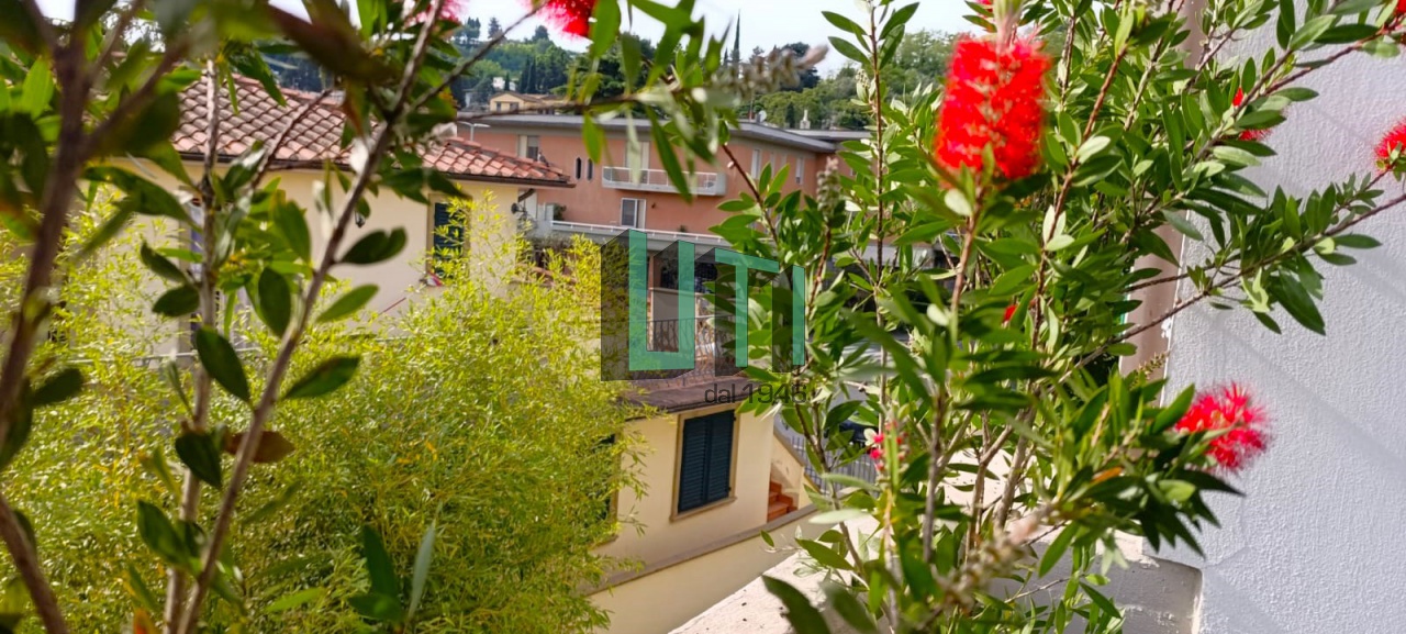 Quadrilocale arredato in affitto in via roma, Bagno a Ripoli