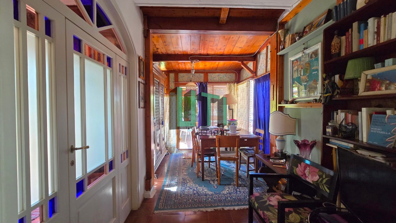 Quadrilocale con terrazzo in via turati, Firenze