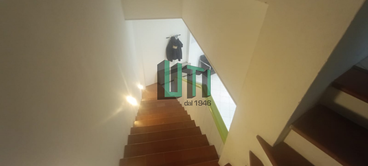 Ufficio con terrazzo in via bartolomeo scala, Firenze