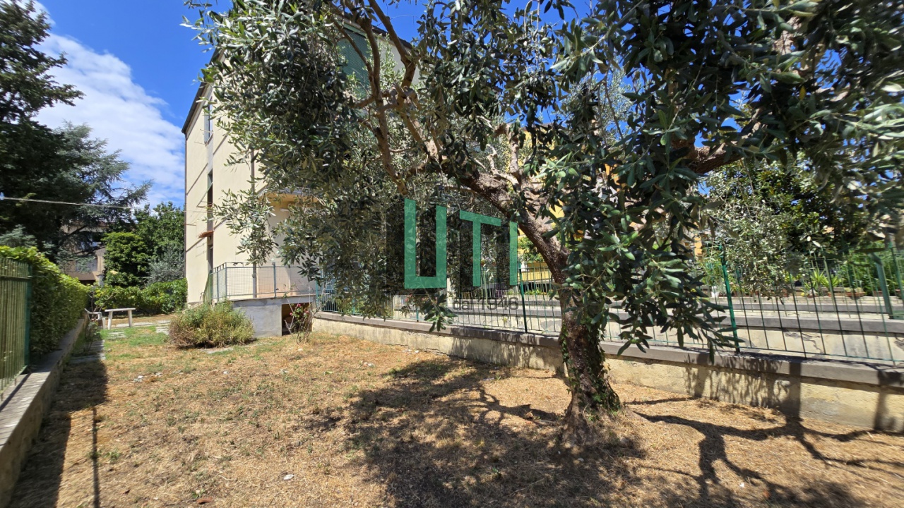 Casa indipendente con giardino in via pietrafitta, Firenze