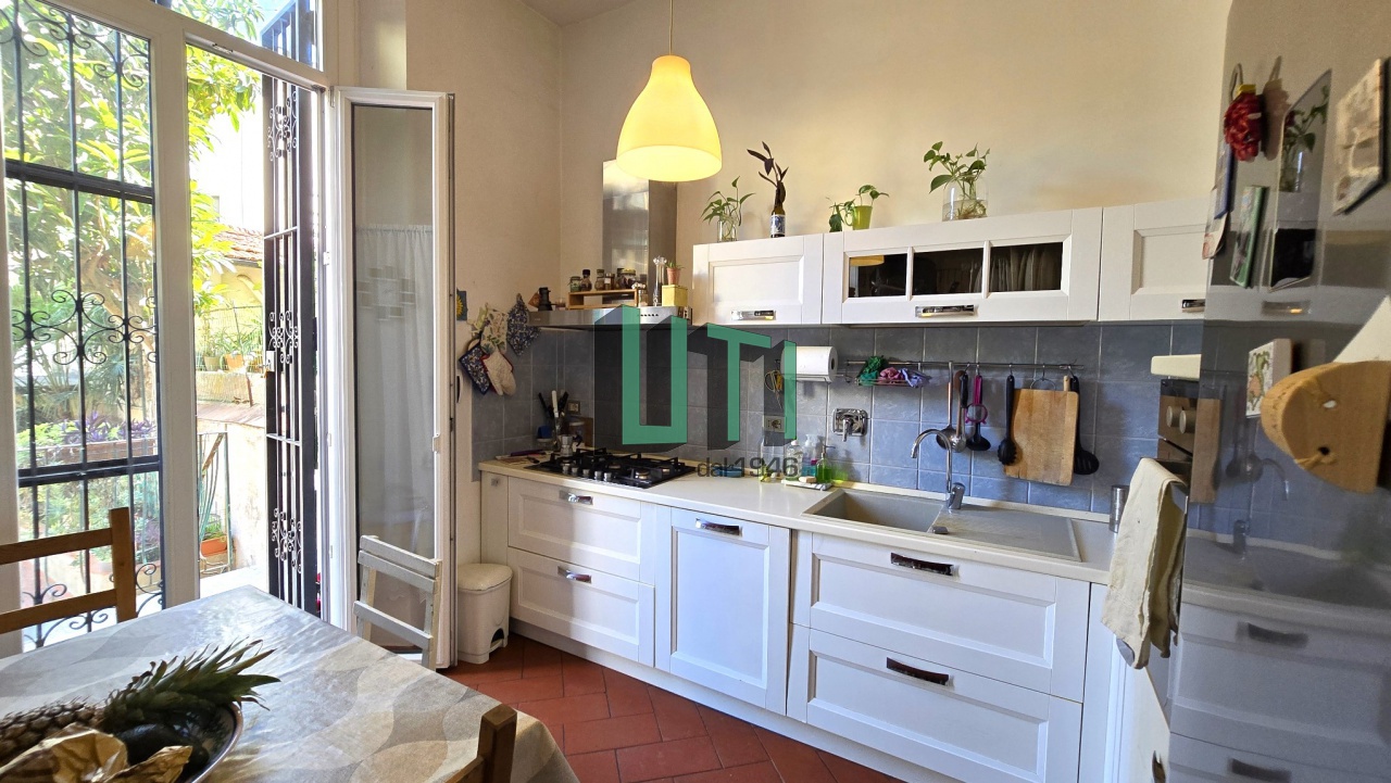 Villa con giardino in via coluccio salutati, Firenze