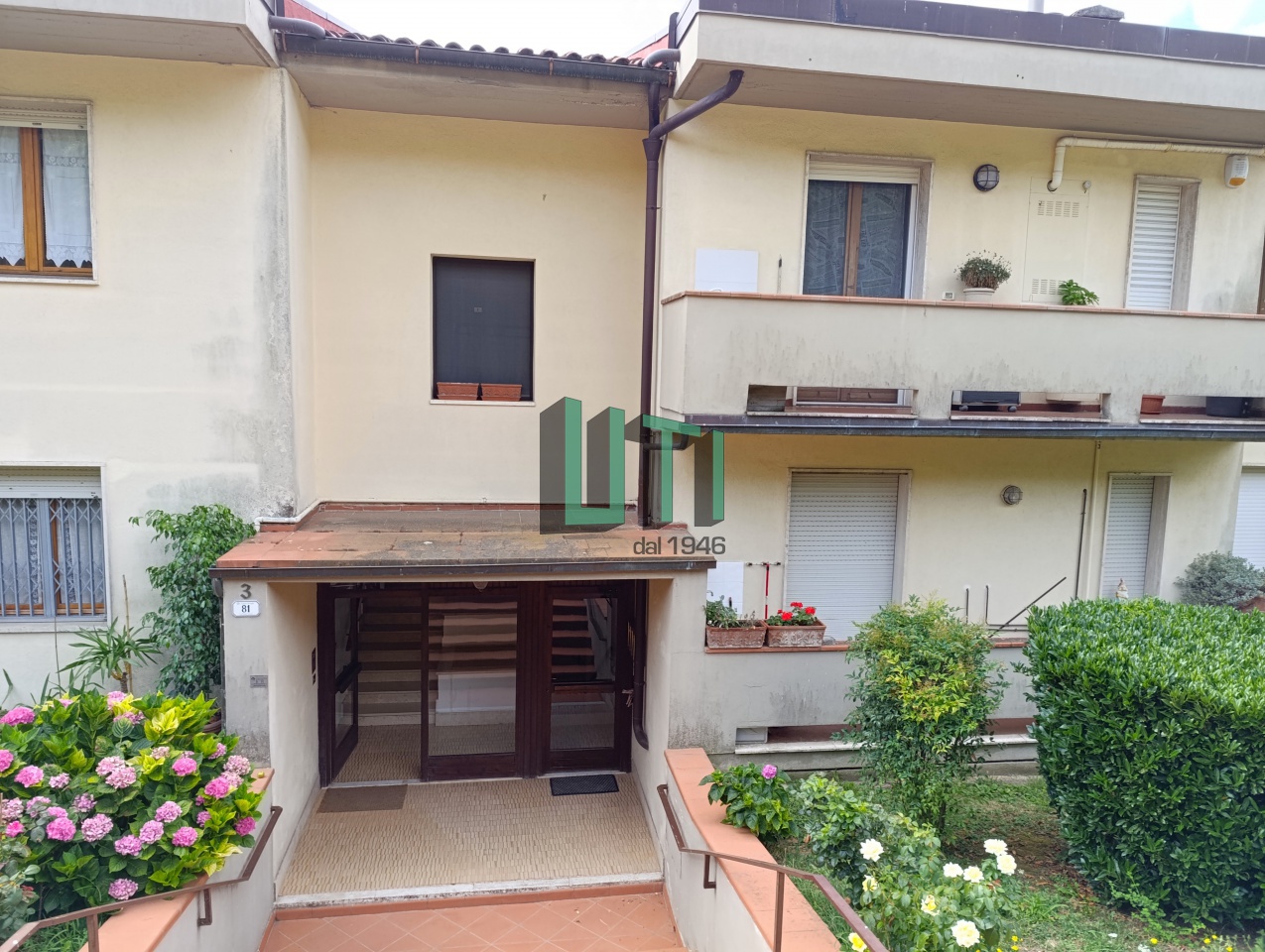 Appartamento con box in via natale cecioni, Vaglia