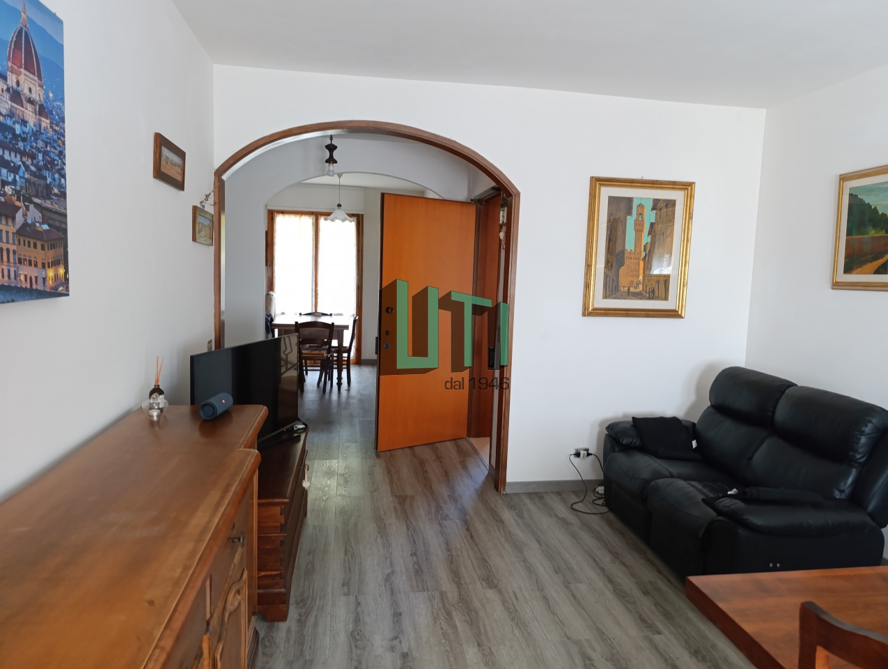 Appartamento con box in via natale cecioni, Vaglia