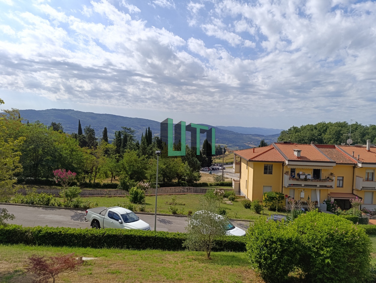 Appartamento con box in via natale cecioni, Vaglia