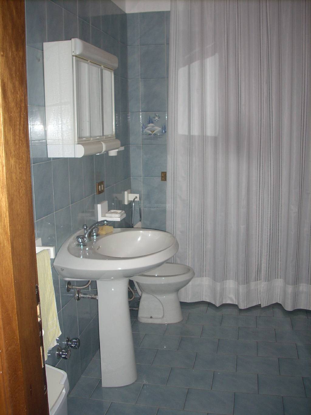 Casa indipendente con giardino in fraz. colombara, Colli Verdi