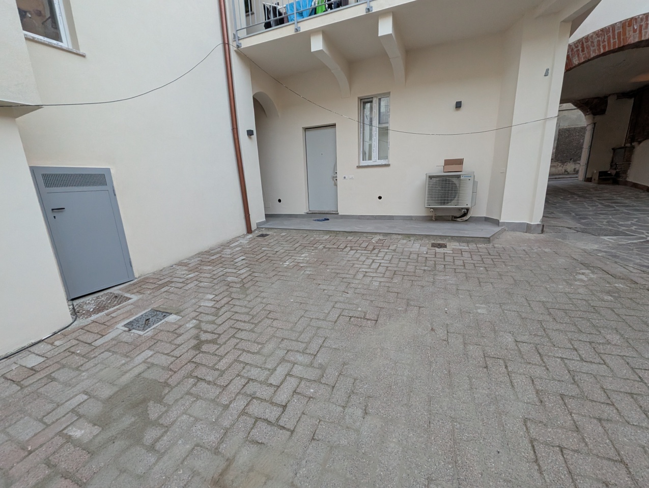 Bilocale ristrutturato in via depretis, Stradella