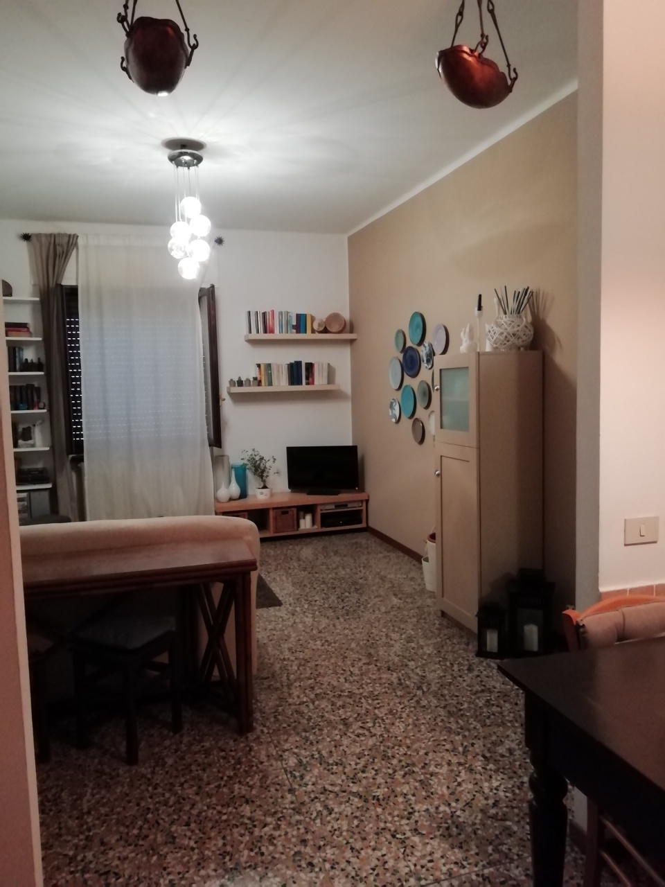 Trilocale con terrazzo a Stradella