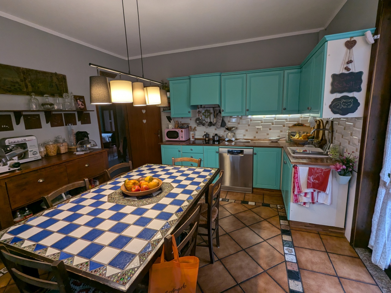 Villa con terrazzo a Stradella