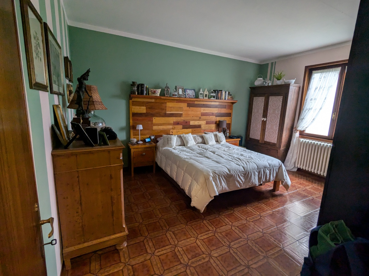 Villa con terrazzo a Stradella