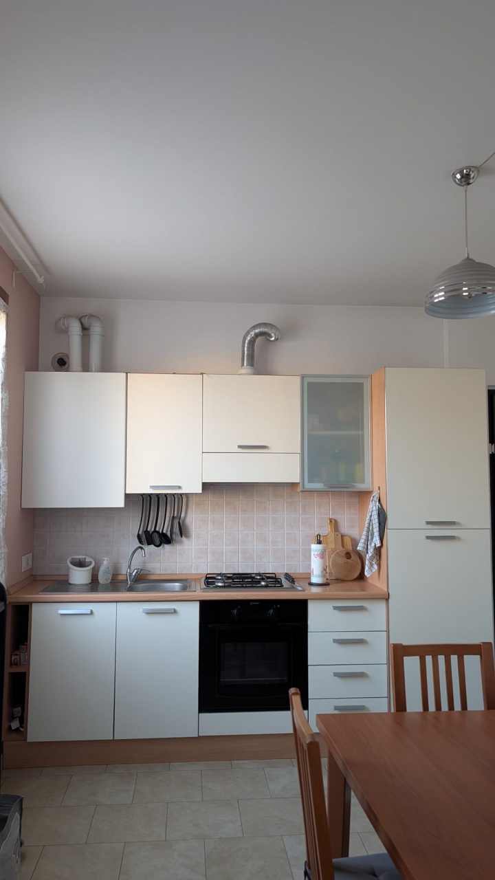 Bilocale arredato in affitto a Stradella