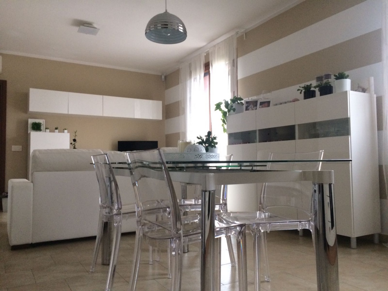 Bilocale arredato in affitto a Stradella